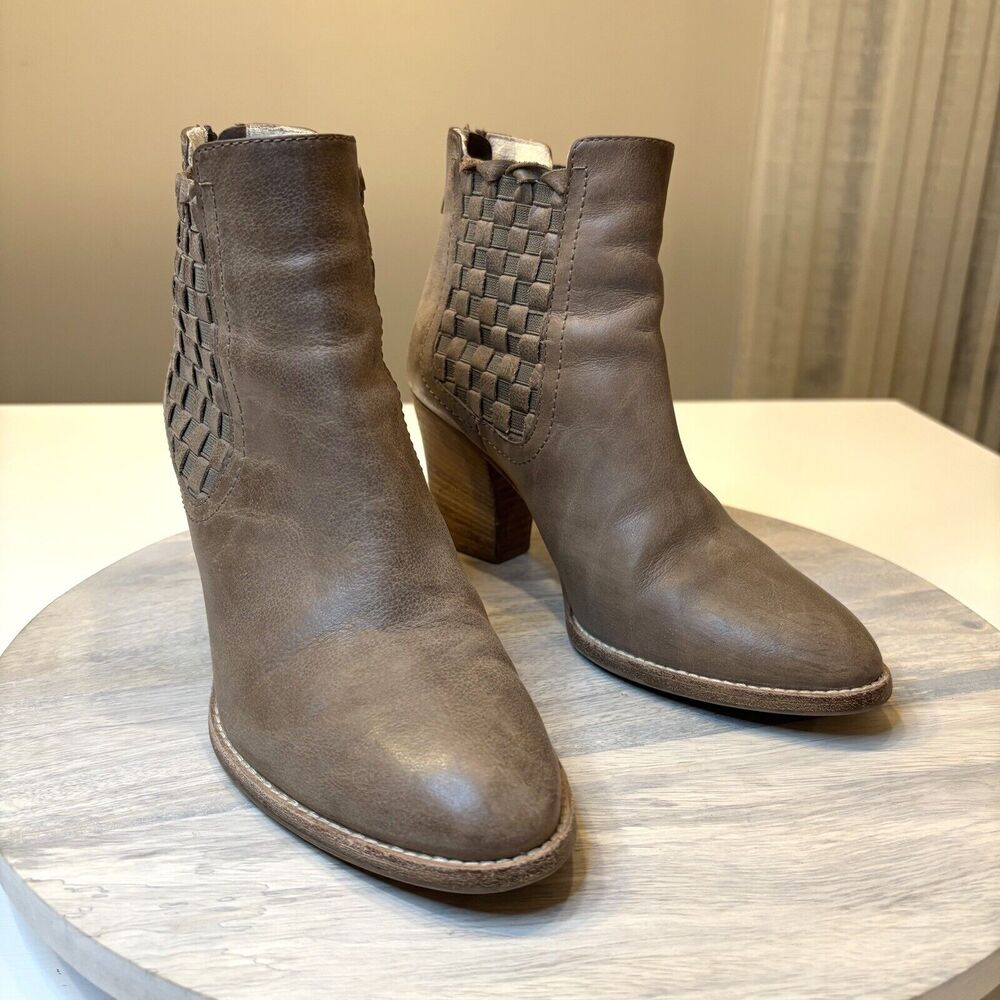 Aquatalia Frannie Women's Tan‎ Leather Heeled Boots Booties US Size 9 Italy